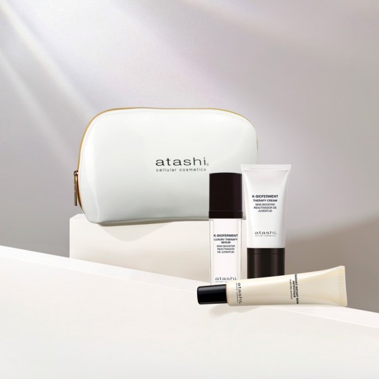 K-Bioferment Cream + K-Bioferment Sérum + Radiant Instant Skin junto a la bombonera blanca
