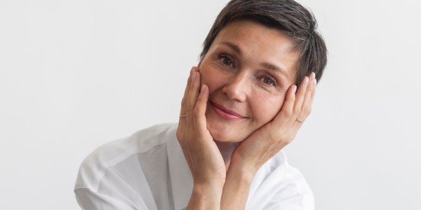 Menopausia Y Picores En La Piel: Por Qué Se Produce Este Síntoma Y Cómo Aliviarlo